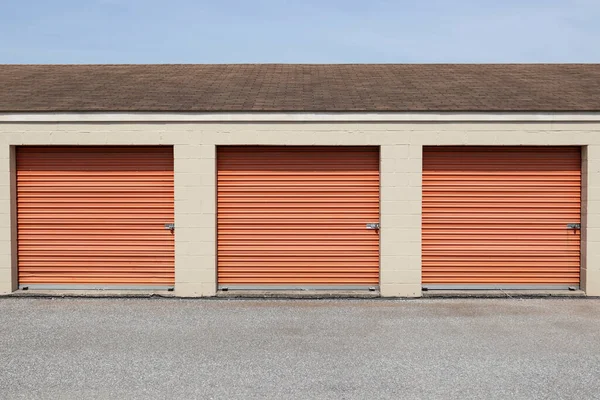 Garage Libre Service Mini Garages — Photo