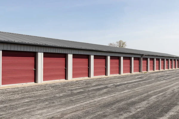 Zelfopslag Mini Opslaggarage Units — Stockfoto