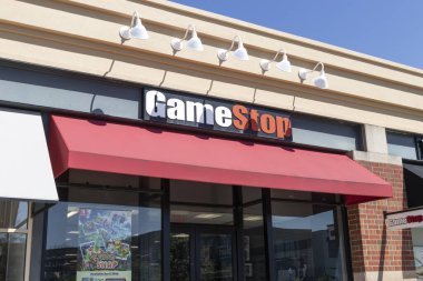 Carmel - Mayıs 2021: GameStop striptiz merkezi. GameStop bir video oyunu ve elektronik perakendecisi..