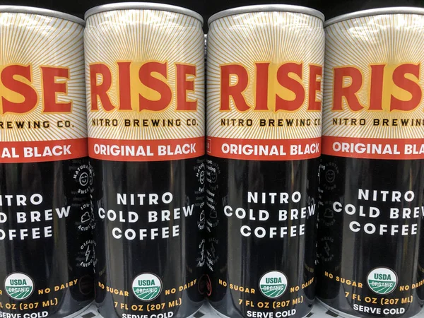 Indianapolis Circa May 2021 Rise Brewing Nitro Cold Brew Coffee — Stock Photo, Image