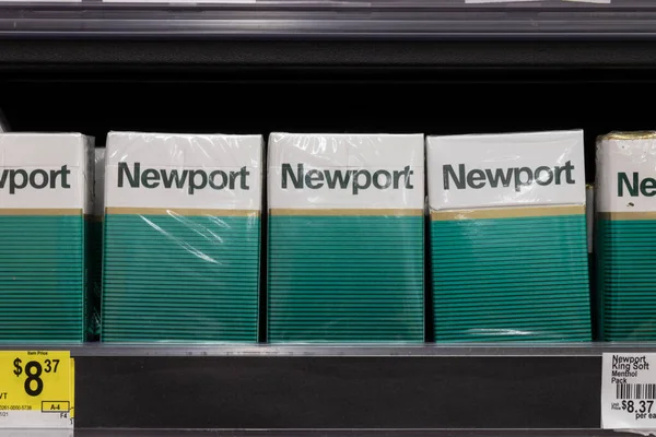 Indianapolis Circa June 2021 Newport Menthol Cigarettes Fda Ban Menthol — Stock Photo, Image