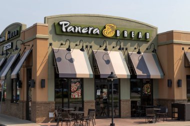 Cincinnati - Temmuz 2021 Panera Ekmek Perakendecisi. Panera, ücretsiz WiFi sunan hızlı gelişigüzel restoranlar zinciri..