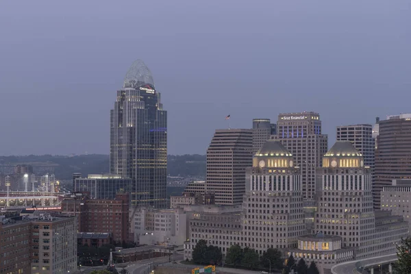 Cincinnati Circa Červenec 2021 Cincinnati Panorama Včetně Velké Americké Věže — Stock fotografie