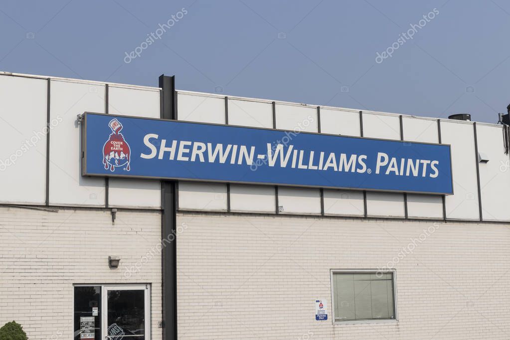 Cincinnati Circa julio 2021 SherwinWilliams tienda de pintura y
