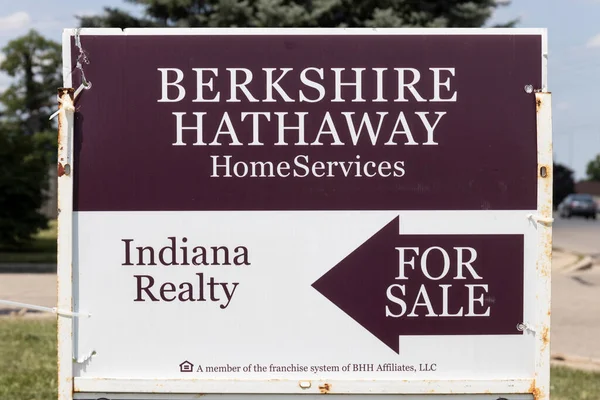 Muncie Circa Agosto 2021 Berkshire Hathaway Homeservices Sale Sign Homeservices — Foto de Stock