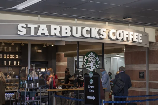Phoenix Por Volta Setembro 2021 Starbucks Caminhe Até Coffee Store — Fotografia de Stock