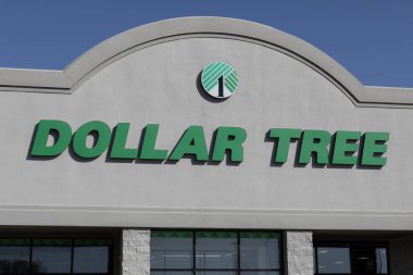 Marion - October 3, 2025: Dollar Tree Discount Store. Dollar Tree offers an eclectic mix of products for a dollar and a quarter. Or more.