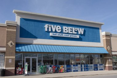 Fort Wayne - 13 Kasım 2025: 5 Perakende Mağazası. 