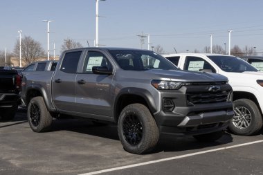 Noblesville - 27 Şubat 2026 Chevrolet Colorado 4WD Trailboss Ekip Taksisi. Chevy, Colorado 'ya 2.7 Turbomax 4 silindirli motor sunuyor. MY:2026