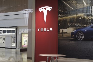 Indianapolis - Ekim 2015 yaklaşık: Tesla Motors mağaza Indiana
