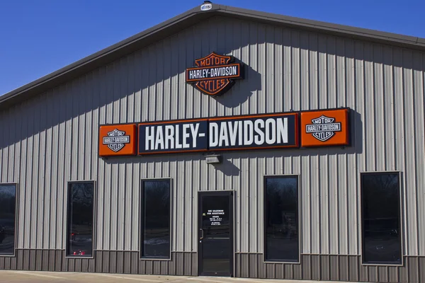 Kokomo, IN - Circa Februari 2016: Dealership I Harley-Davidson Motorcycle — Stok Foto