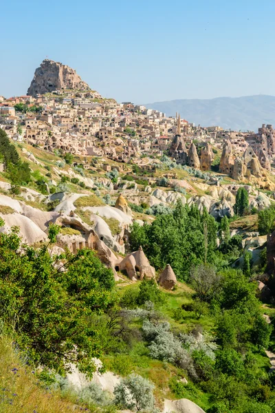 Színes sziklaalakzatok Cappadocia, Törökország — Stock Fotó