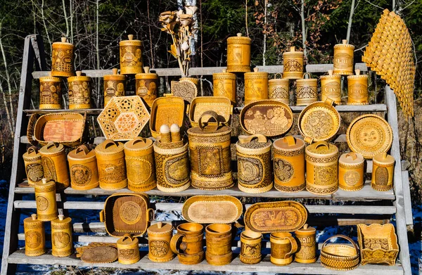 Products made of birch bark. Russian souvenir — Stock Photo, Image