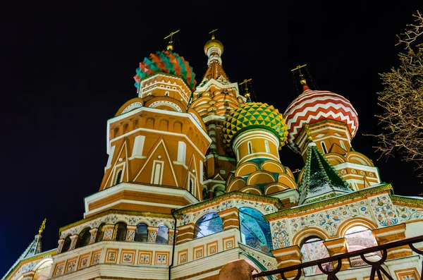 Vista noturna de St. Catedral de Basílio em Moscou — Fotografia de Stock