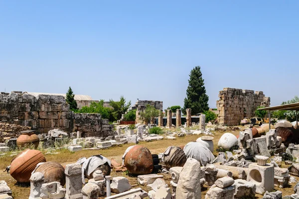 Den gamle greske og romerske byen Hierapolis – stockfoto