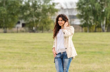 Kız Açık bir yaz gezisi