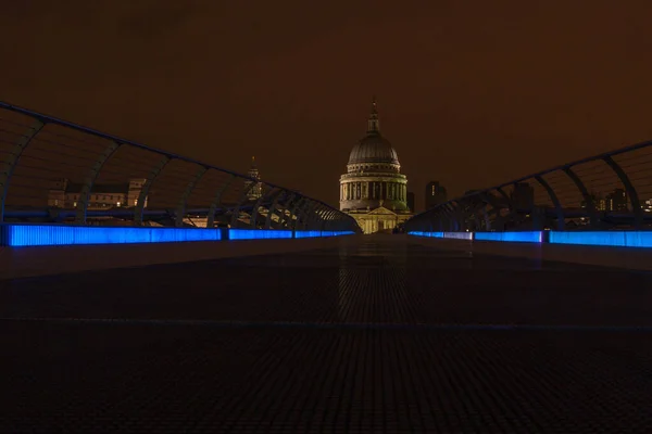 Londra Ngiltere Haziran 2016 Pauls Katedrali Milenyum Köprüsü Uzun Pozlama Stok Resim