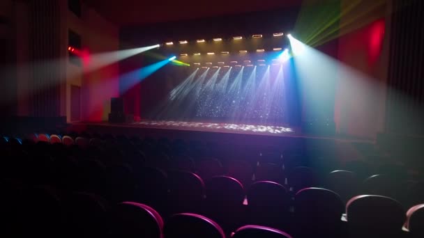 Luces Escenario Una Mirada Escena Del Music Hall Desde Auditorio — Vídeos de Stock
