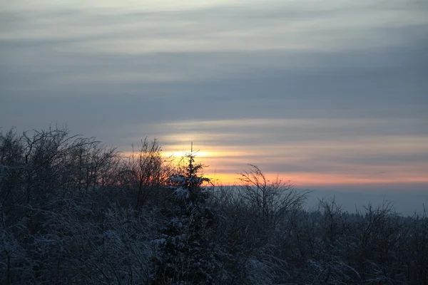 Dorf unter Schnee — Stockfoto