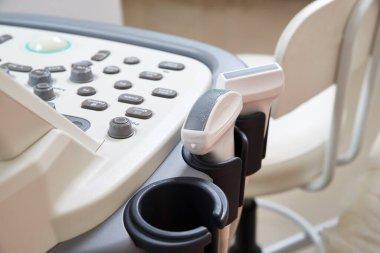 Modern tıp kliniğinde ultrason tanı ekipmanları