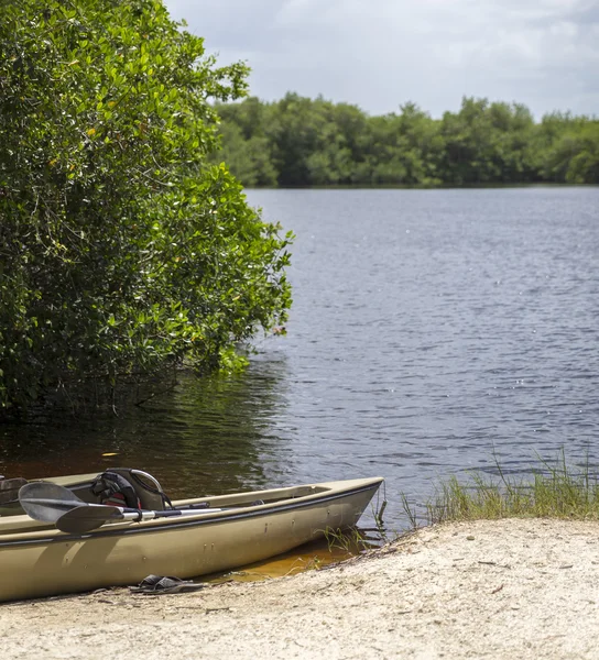 Kayaks in Everglades national park, Florida, USA — Stock Photo, Image