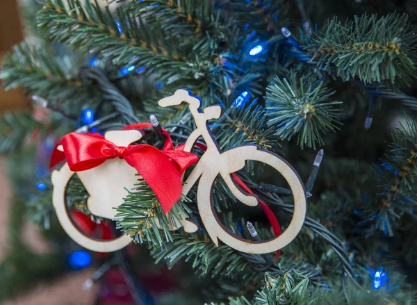 Christmas tree with bike — Stock Photo, Image