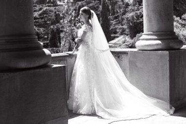 lüks gelinlikle çok güzel gelin  