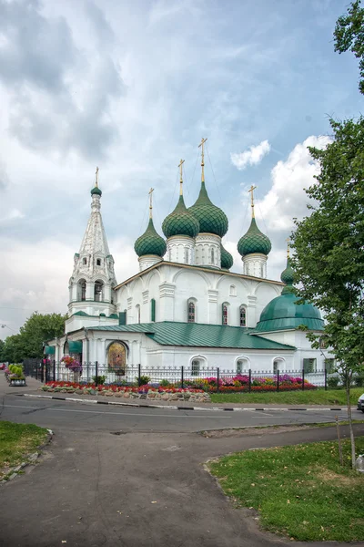 Arkitekturen gamla Yaroslavl — Stockfoto