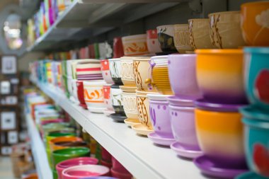 büyük stok rafa koymak hediyeler tam