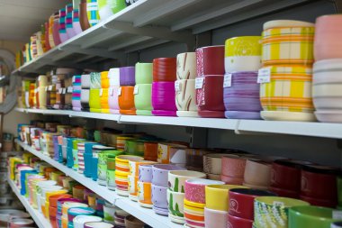 büyük stok rafa koymak hediyeler tam