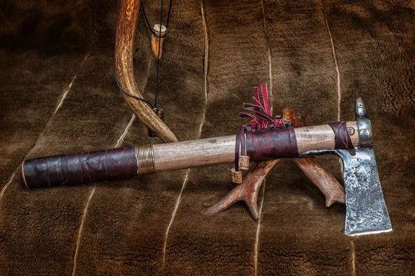 Tomahawk - savaş baltası — Stok fotoğraf