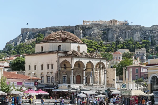 Mezquita Tzistarakis en la plaza Monastiraki en Atenas, Grecia —  Fotos de Stock