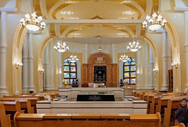 Odessa Ukrayna 'daki Merkez Chabad Sinagogu mihrabı.
