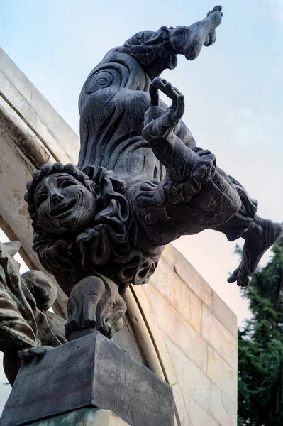 Fragmento Monumento Glória Trabalho Centro Cidade Kutaisi Geórgia — Fotografia de Stock