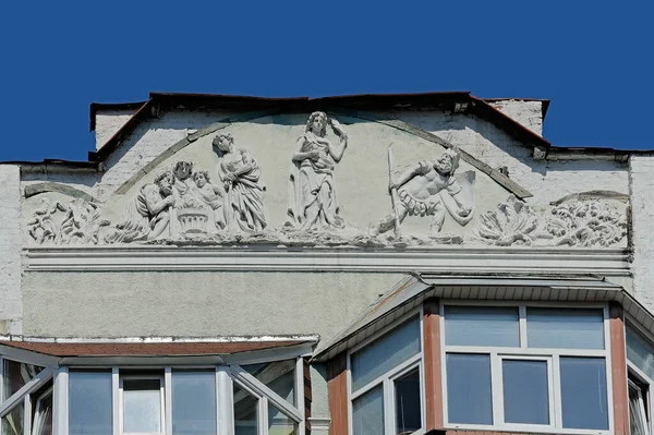 Dekoratív Panel Hestia Tetején Régi Épület Kijevben Ukrajna — Stock Fotó