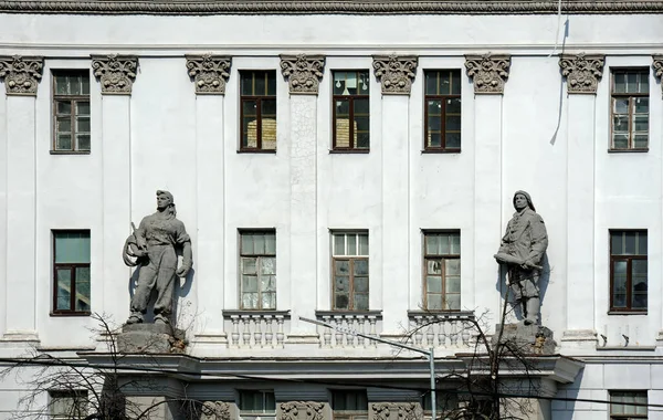 Fachada Edifício Antigo Decorado Com Esculturas Kiev Ucrânia — Fotografia de Stock