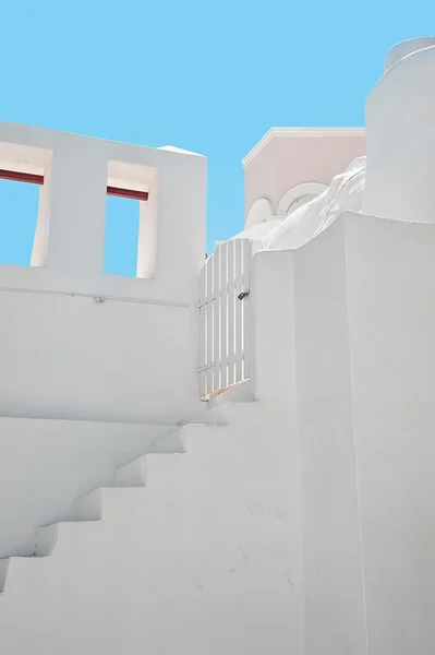 El edificio blanco en Oia, Santorini, Grecia —  Fotos de Stock