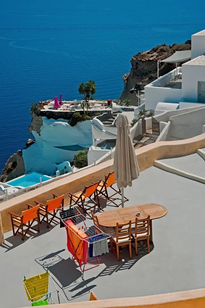 Het terras van Oia, Santorini, Griekenland — Stockfoto