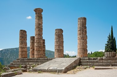 Apollo Tapınağı sütunları Delphi, Yunanistan