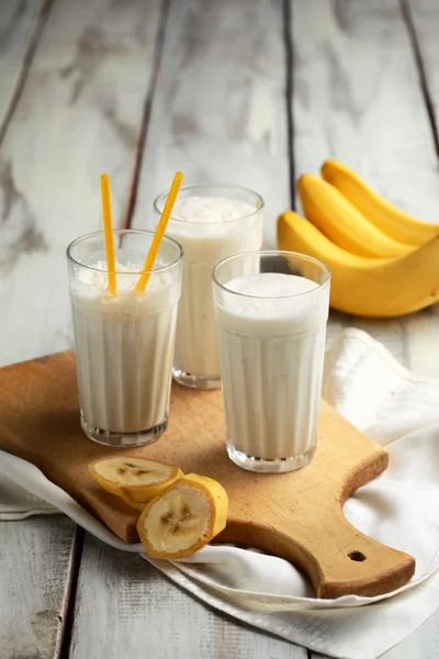 바나나 밀크 쉐이크 3 잔 — 스톡 사진