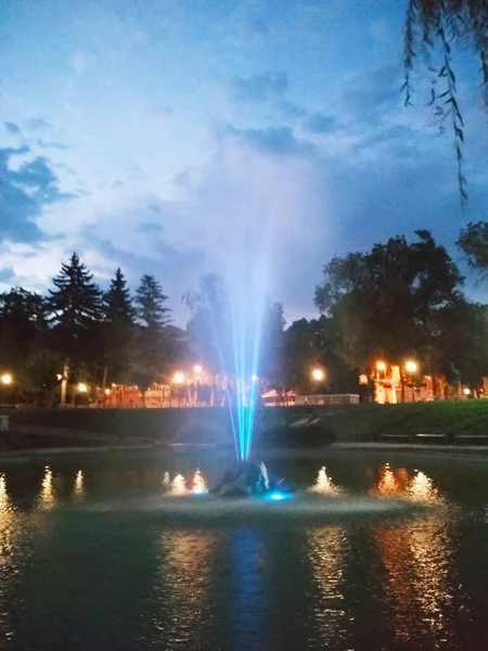 Fontaine Colorée Nuit Kamenets Podolsky Ukraine — Photo