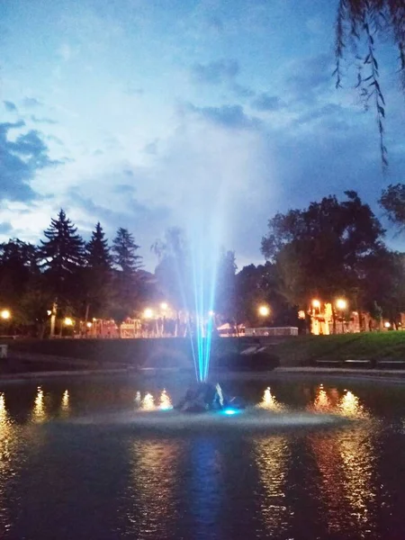 Fontaine Colorée Nuit Kamenets Podolsky Ukraine — Photo