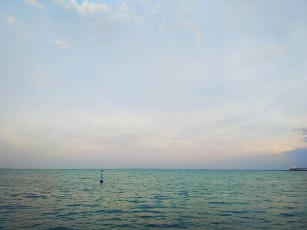 Прекрасные Нежные Цвета Небе Над Черным Морем Закате — стоковое фото