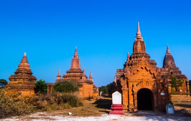 Antik tapınak ve pagodadan bagan, Myanmar içinde
