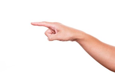 Beyaz arka planda izole edilmiş sanal ekrana dokunan adam el