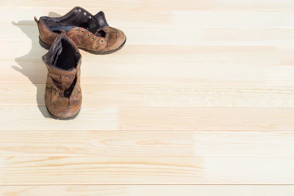 Eski yıpranmış Ayakkabı.