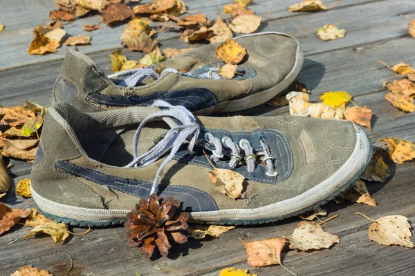 Eski yıpranmış Ayakkabı.