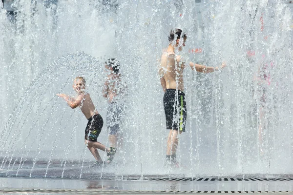 Baden in de fontein. Stockfoto