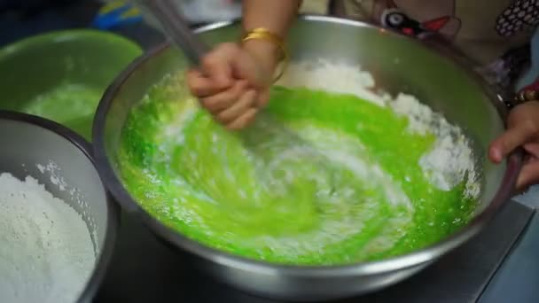 Immersion Blender Whisk Girl Beats Dough Metal Pot Process Making — Stok video