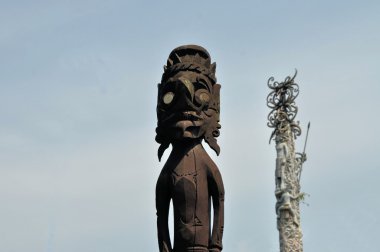 Maluku Adaları, Endonezya geleneksel heykeli